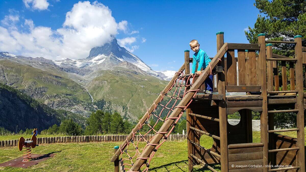 Familienferien im Wallis, Tessin, Graubünden etc. Die Schweiz hat Familien viel zu bieten!